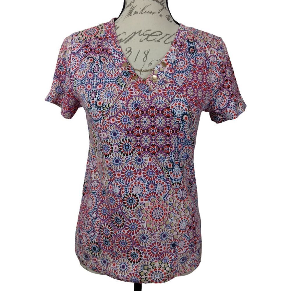 Rafaella | Multi Color Print Cotton Knit V-neck Gold Chain Top | Size M